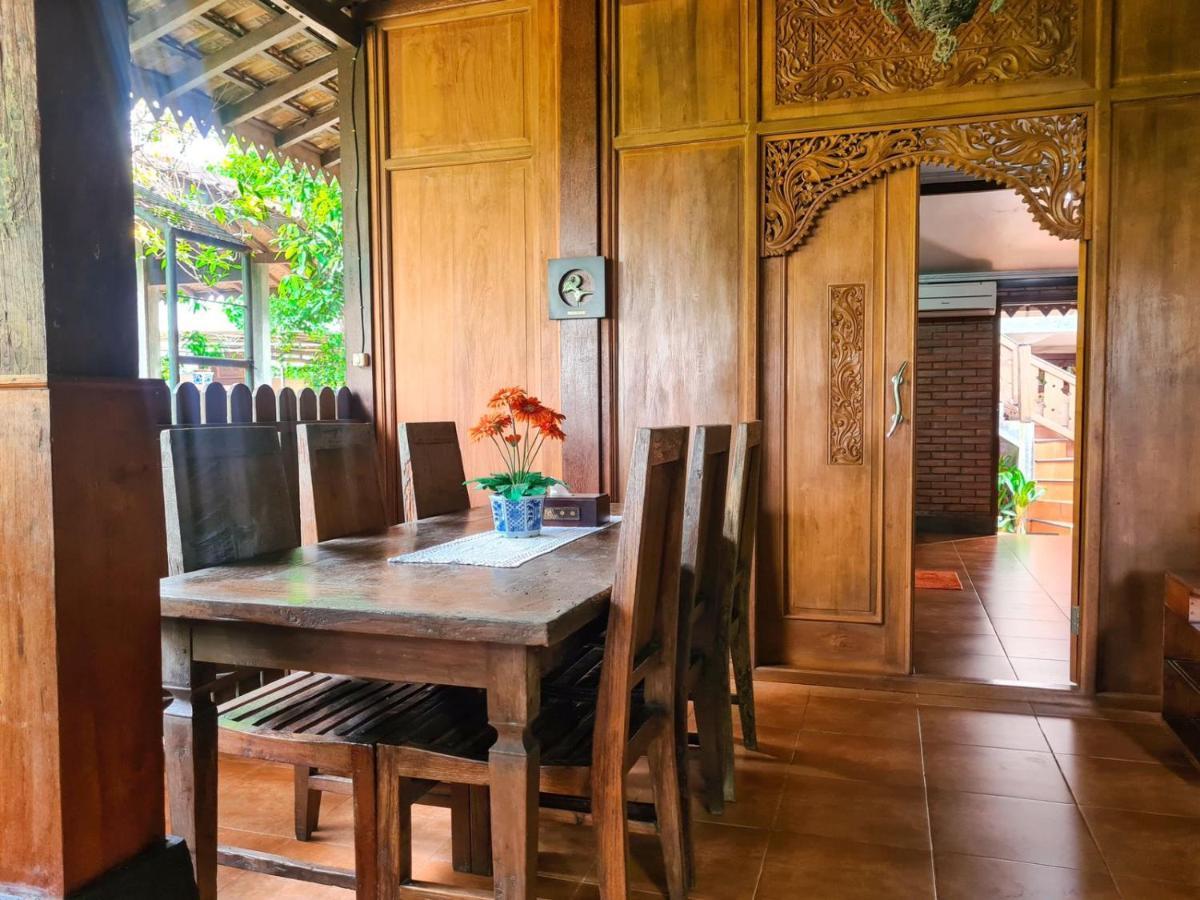 Ndalem Suryo Saptono Guest House Tugu Buitenkant foto